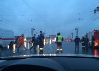 В Санкт-Петербурге была спасена женщина, которая спрыгнула с Литейного моста