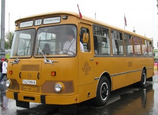 В честь Дня города на улицы Санкт-Петербурга выйдут ретроавтобусы